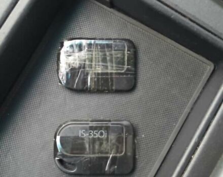 Серый Тойота Камри, объемом двигателя 2.49 л и пробегом 210 тыс. км за 10900 $, фото 11 на Automoto.ua