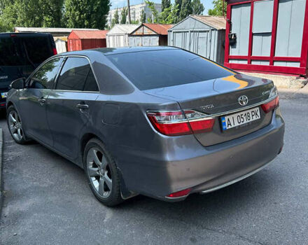 Сірий Тойота Камрі, об'ємом двигуна 2.49 л та пробігом 192 тис. км за 16000 $, фото 1 на Automoto.ua