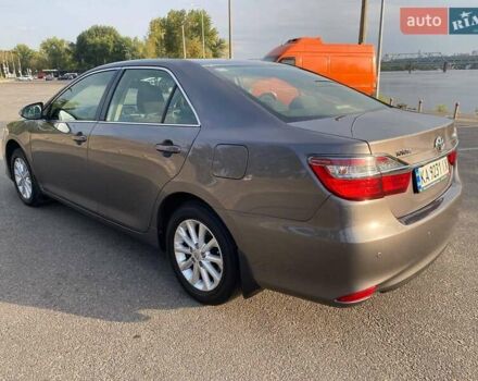 Серый Тойота Камри, объемом двигателя 2.49 л и пробегом 145 тыс. км за 16000 $, фото 11 на Automoto.ua
