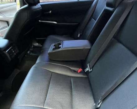 Серый Тойота Камри, объемом двигателя 2.49 л и пробегом 245 тыс. км за 15400 $, фото 12 на Automoto.ua