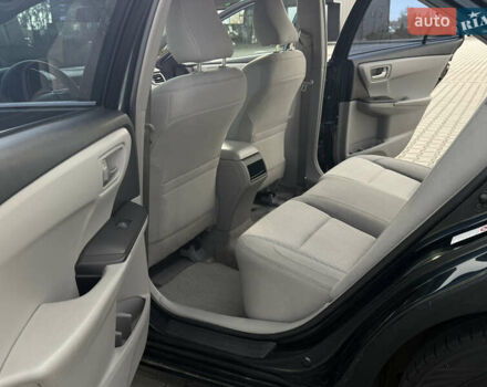 Тойота Камри 2015 в Житомире на Automoto.ua Серый Тойота Камри, объемом двигателя 2.5 л и пробегом 158 тыс. км за 12900 $, фото 17 на Automoto.ua