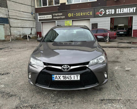 Тойота Камри 2015 в Харькове на Automoto.ua Серый Тойота Камри, объемом двигателя 2.49 л и пробегом 196 тыс. км за 12500 $, фото 24 на Automoto.ua