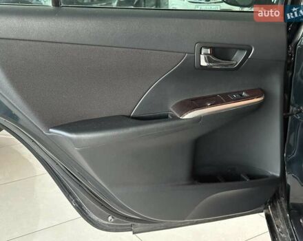 Тойота Камри 2015 в Одессе на Automoto.ua Серый Тойота Камри, объемом двигателя 2.5 л и пробегом 180 тыс. км за 16480 $, фото 14 на Automoto.ua