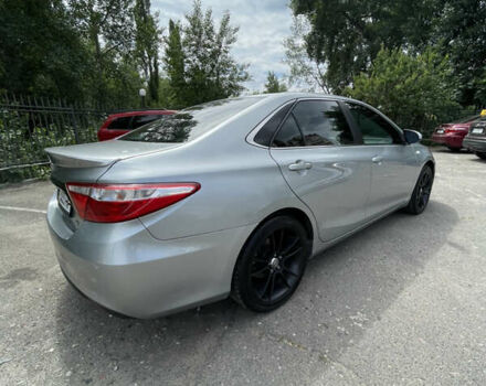 Серый Тойота Камри, объемом двигателя 2.49 л и пробегом 125 тыс. км за 15500 $, фото 5 на Automoto.ua