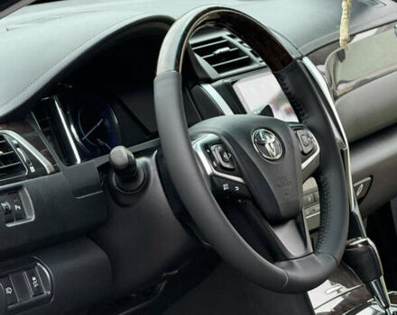 Сірий Тойота Камрі, об'ємом двигуна 2.5 л та пробігом 209 тис. км за 14500 $, фото 7 на Automoto.ua