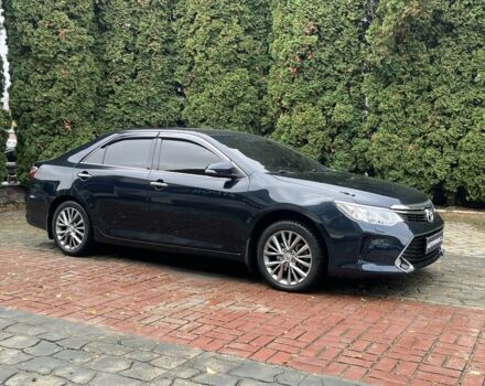 Тойота Камри 2015 в Белой Церкве на Automoto.ua Серый Тойота Камри, объемом двигателя 2.5 л и пробегом 307 тыс. км за 16500 $, фото 1 на Automoto.ua