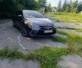 Серый Тойота Камри, объемом двигателя 2.5 л и пробегом 296 тыс. км за 10460 $, фото 1 на Automoto.ua
