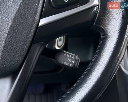 Серый Тойота Камри, объемом двигателя 2.49 л и пробегом 215 тыс. км за 15300 $, фото 20 на Automoto.ua