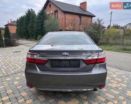 Серый Тойота Камри, объемом двигателя 2.49 л и пробегом 215 тыс. км за 15300 $, фото 8 на Automoto.ua
