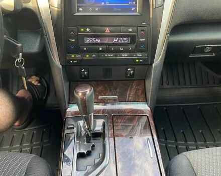 Серый Тойота Камри, объемом двигателя 2.49 л и пробегом 145 тыс. км за 16000 $, фото 38 на Automoto.ua