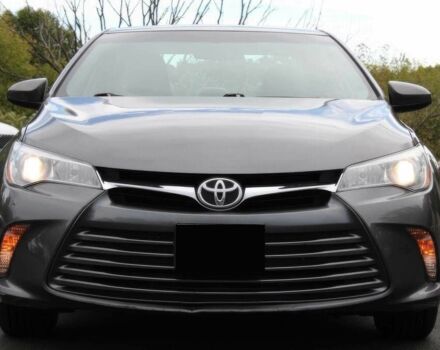 Тойота Камри 2015 в Житомире на Automoto.ua Серый Тойота Камри, объемом двигателя 2.5 л и пробегом 77 тыс. км за 8000 $, фото 2 на Automoto.ua