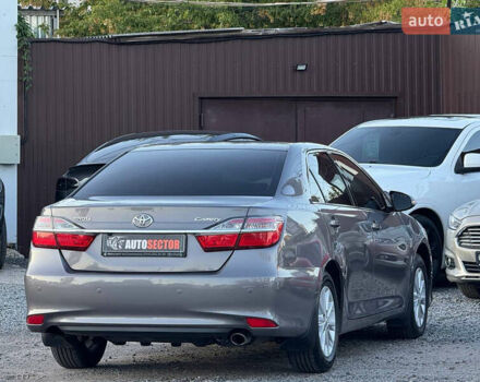 Сірий Тойота Камрі, об'ємом двигуна 2.49 л та пробігом 140 тис. км за 17800 $, фото 7 на Automoto.ua