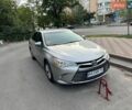Серый Тойота Камри, объемом двигателя 2.5 л и пробегом 163 тыс. км за 14000 $, фото 1 на Automoto.ua