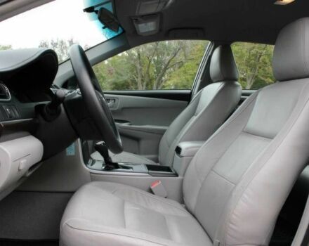 Тойота Камри 2015 в Житомире на Automoto.ua Серый Тойота Камри, объемом двигателя 2.5 л и пробегом 77 тыс. км за 8000 $, фото 10 на Automoto.ua