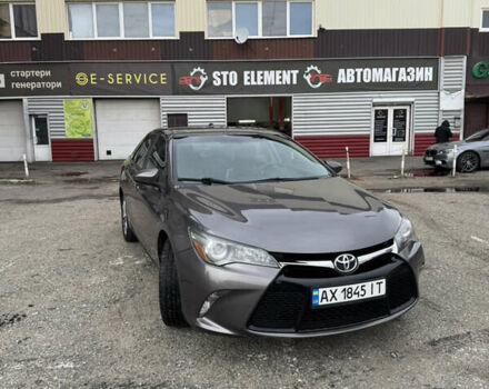 Тойота Камри 2015 в Харькове на Automoto.ua Серый Тойота Камри, объемом двигателя 2.49 л и пробегом 196 тыс. км за 12500 $, фото 23 на Automoto.ua