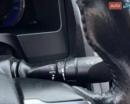 Серый Тойота Камри, объемом двигателя 2.49 л и пробегом 215 тыс. км за 15300 $, фото 15 на Automoto.ua