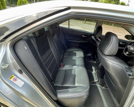 Серый Тойота Камри, объемом двигателя 2.5 л и пробегом 280 тыс. км за 15200 $, фото 6 на Automoto.ua