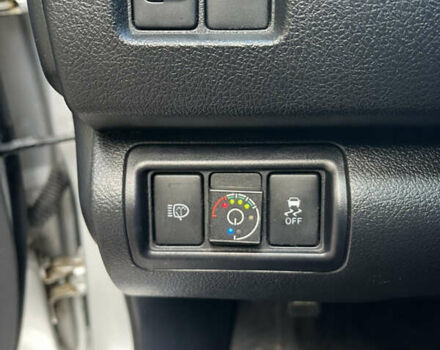 Серый Тойота Камри, объемом двигателя 2.49 л и пробегом 245 тыс. км за 15400 $, фото 11 на Automoto.ua