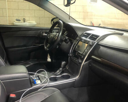 Серый Тойота Камри, объемом двигателя 2.5 л и пробегом 135 тыс. км за 16500 $, фото 11 на Automoto.ua