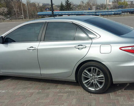 Серый Тойота Камри, объемом двигателя 2.49 л и пробегом 178 тыс. км за 14000 $, фото 1 на Automoto.ua