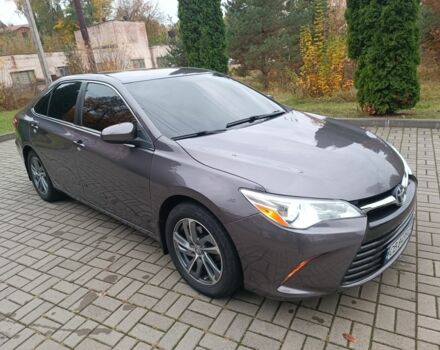 Серый Тойота Камри, объемом двигателя 2.5 л и пробегом 154 тыс. км за 13000 $, фото 5 на Automoto.ua