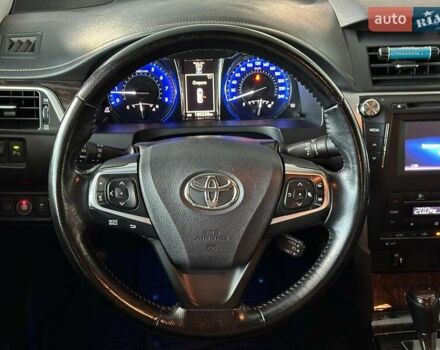 Тойота Камри 2015 в Одессе на Automoto.ua Серый Тойота Камри, объемом двигателя 2.5 л и пробегом 180 тыс. км за 16480 $, фото 17 на Automoto.ua