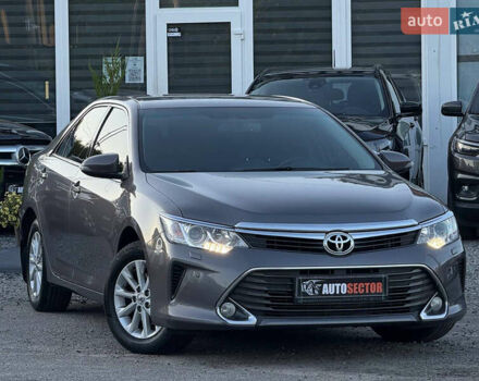Сірий Тойота Камрі, об'ємом двигуна 2.49 л та пробігом 140 тис. км за 17800 $, фото 4 на Automoto.ua