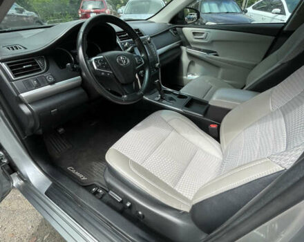 Серый Тойота Камри, объемом двигателя 2.49 л и пробегом 125 тыс. км за 15500 $, фото 7 на Automoto.ua