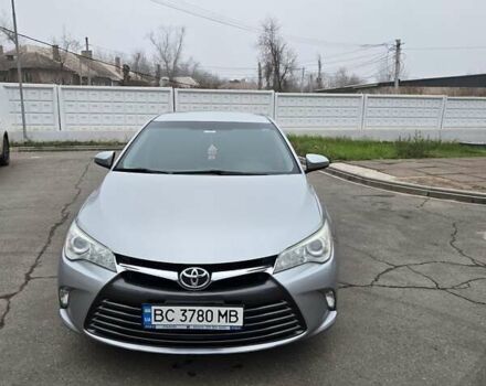 Серый Тойота Камри, объемом двигателя 2.5 л и пробегом 211 тыс. км за 12600 $, фото 1 на Automoto.ua