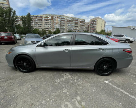 Серый Тойота Камри, объемом двигателя 2.49 л и пробегом 125 тыс. км за 15500 $, фото 6 на Automoto.ua