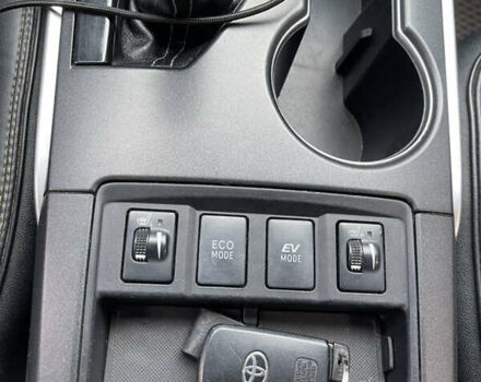 Серый Тойота Камри, объемом двигателя 2.5 л и пробегом 280 тыс. км за 15200 $, фото 11 на Automoto.ua