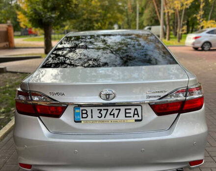 Серый Тойота Камри, объемом двигателя 2.49 л и пробегом 200 тыс. км за 17800 $, фото 7 на Automoto.ua