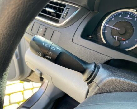 Серый Тойота Камри, объемом двигателя 2.5 л и пробегом 78 тыс. км за 16500 $, фото 18 на Automoto.ua