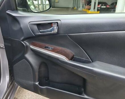 Сірий Тойота Камрі, об'ємом двигуна 2.49 л та пробігом 288 тис. км за 15000 $, фото 6 на Automoto.ua