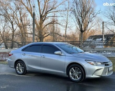 Серый Тойота Камри, объемом двигателя 2.5 л и пробегом 145 тыс. км за 14300 $, фото 4 на Automoto.ua