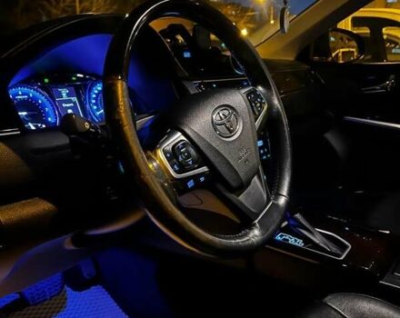 Серый Тойота Камри, объемом двигателя 2.49 л и пробегом 195 тыс. км за 19700 $, фото 2 на Automoto.ua