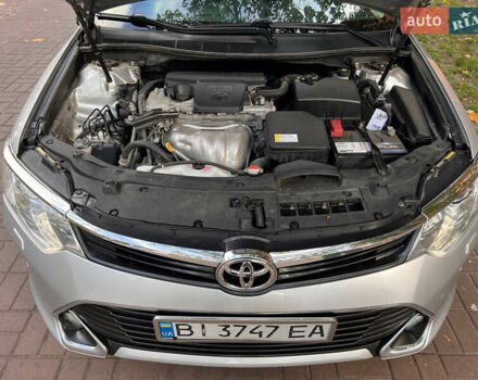 Серый Тойота Камри, объемом двигателя 2.49 л и пробегом 200 тыс. км за 17800 $, фото 15 на Automoto.ua