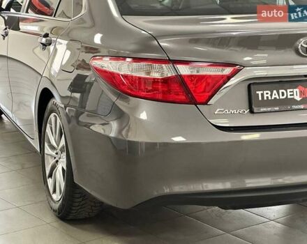 Сірий Тойота Камрі, об'ємом двигуна 2.49 л та пробігом 73 тис. км за 15490 $, фото 10 на Automoto.ua