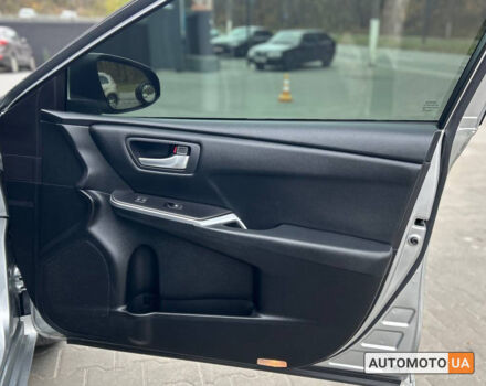 Серый Тойота Камри, объемом двигателя 2.5 л и пробегом 75 тыс. км за 14800 $, фото 21 на Automoto.ua