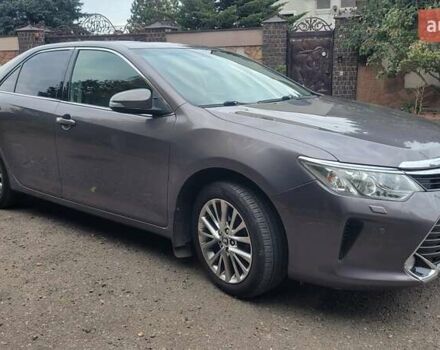 Тойота Камри 2016 в Луцке на Automoto.ua Серый Тойота Камри, объемом двигателя 2.49 л и пробегом 170 тыс. км за 17000 $, фото 35 на Automoto.ua