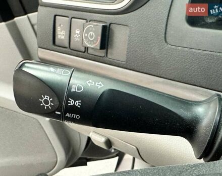 Сірий Тойота Камрі, об'ємом двигуна 2.49 л та пробігом 73 тис. км за 15490 $, фото 31 на Automoto.ua