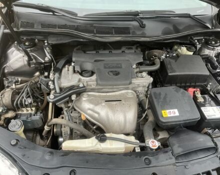 Сірий Тойота Камрі, об'ємом двигуна 2.5 л та пробігом 194 тис. км за 13000 $, фото 6 на Automoto.ua