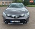 Серый Тойота Камри, объемом двигателя 2.49 л и пробегом 276 тыс. км за 16400 $, фото 1 на Automoto.ua