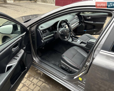 Сірий Тойота Камрі, об'ємом двигуна 2.49 л та пробігом 118 тис. км за 13600 $, фото 23 на Automoto.ua