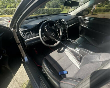 Сірий Тойота Камрі, об'ємом двигуна 2.49 л та пробігом 193 тис. км за 14800 $, фото 7 на Automoto.ua