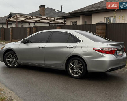Серый Тойота Камри, объемом двигателя 2.49 л и пробегом 292 тыс. км за 10999 $, фото 11 на Automoto.ua