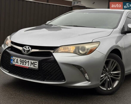 Серый Тойота Камри, объемом двигателя 2.49 л и пробегом 292 тыс. км за 10999 $, фото 1 на Automoto.ua