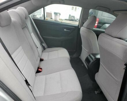 Серый Тойота Камри, объемом двигателя 2.5 л и пробегом 120 тыс. км за 2200 $, фото 5 на Automoto.ua