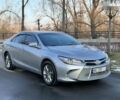 Серый Тойота Камри, объемом двигателя 2.5 л и пробегом 145 тыс. км за 14300 $, фото 3 на Automoto.ua