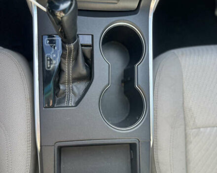 Серый Тойота Камри, объемом двигателя 2.49 л и пробегом 117 тыс. км за 14000 $, фото 11 на Automoto.ua